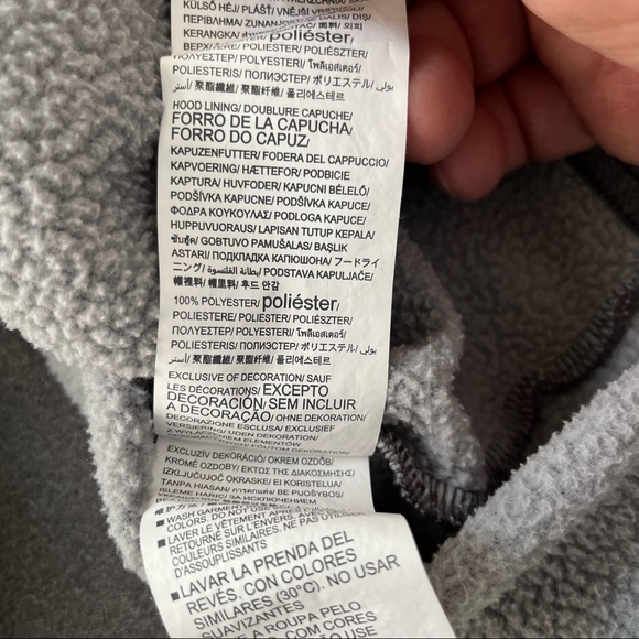 Under Armor Women’s Coldgear Hoodie Size Medium 100% Polyester - Picture 5 of 10